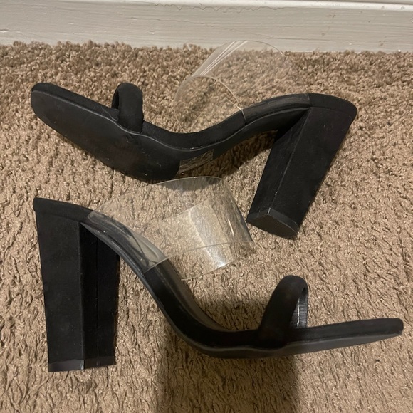 Black/clear heeled sandals. - Picture 3 of 5